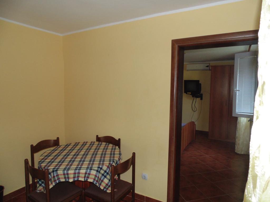 Apartments Macaso Bar Exterior foto